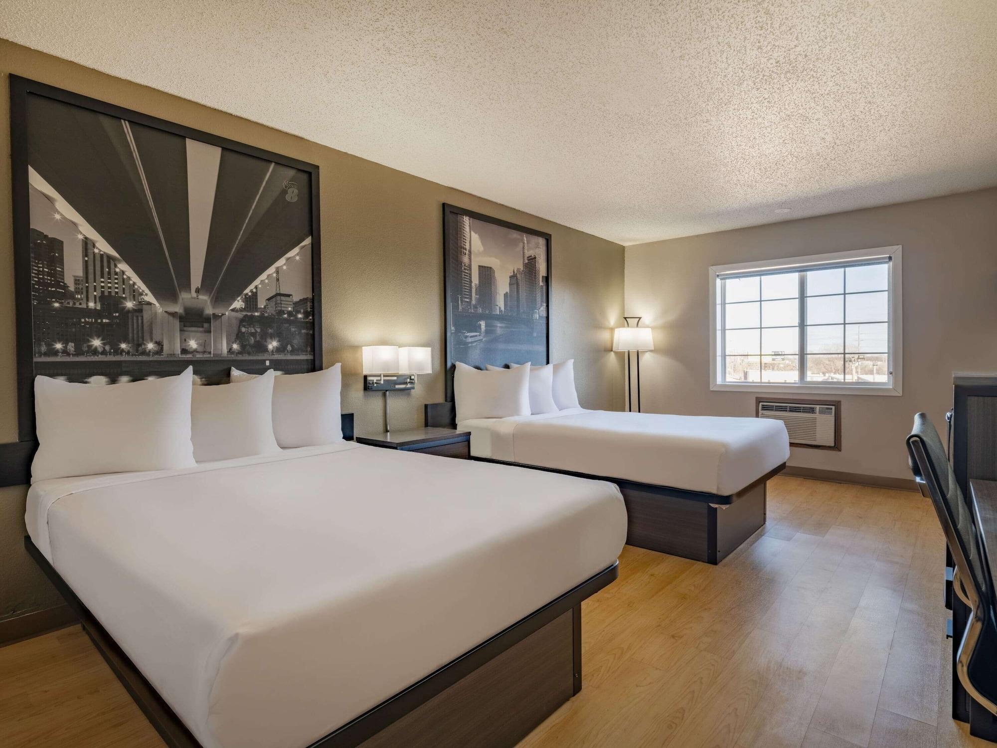 Super 8 By Wyndham Clinton Exterior foto